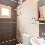 Διαμέρισμα Very Spacious And Well Equipped Near The Sea