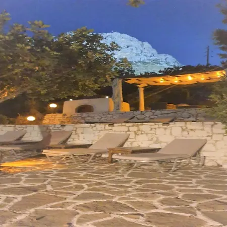 Very Spacious And Well Equipped Near The Sea خيرسونِسوس