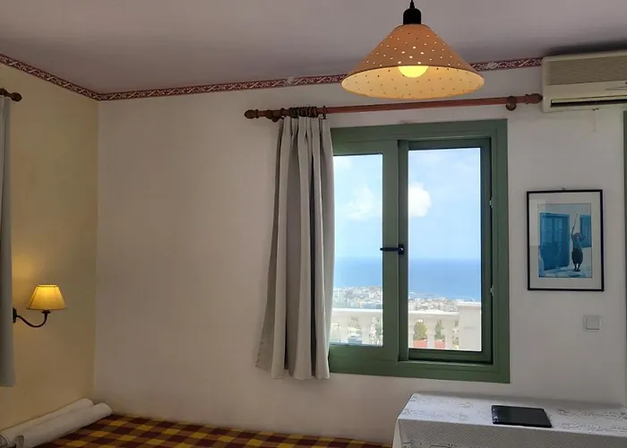 Very Spacious And Well Equipped Near The Sea * Hersonissos (Crete)