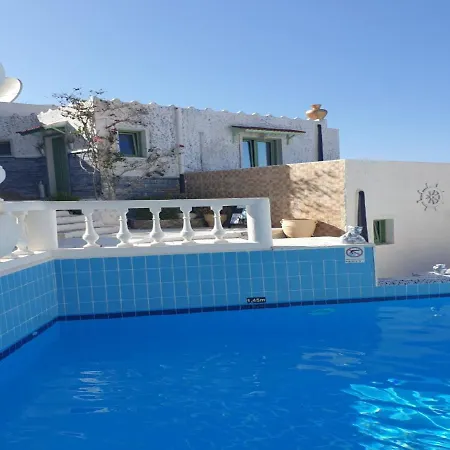 Very Spacious And Well Equipped Near The Sea Херсониссос